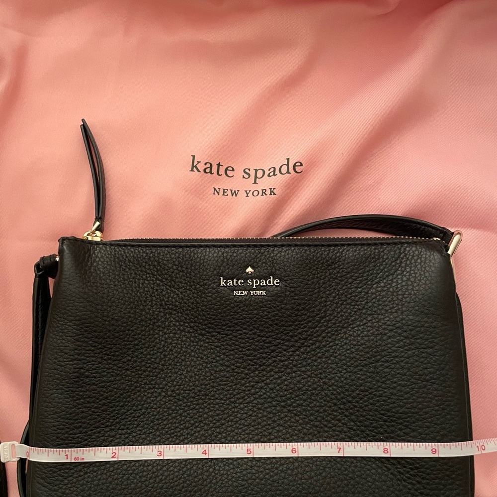 Black Kate spade purse